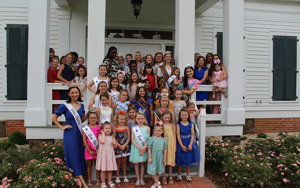 Young Ladies Enjoy Tea with Miss Texas