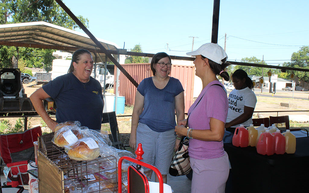 Local Shopping Extravaganza in Downtown Fairfield on Saturday