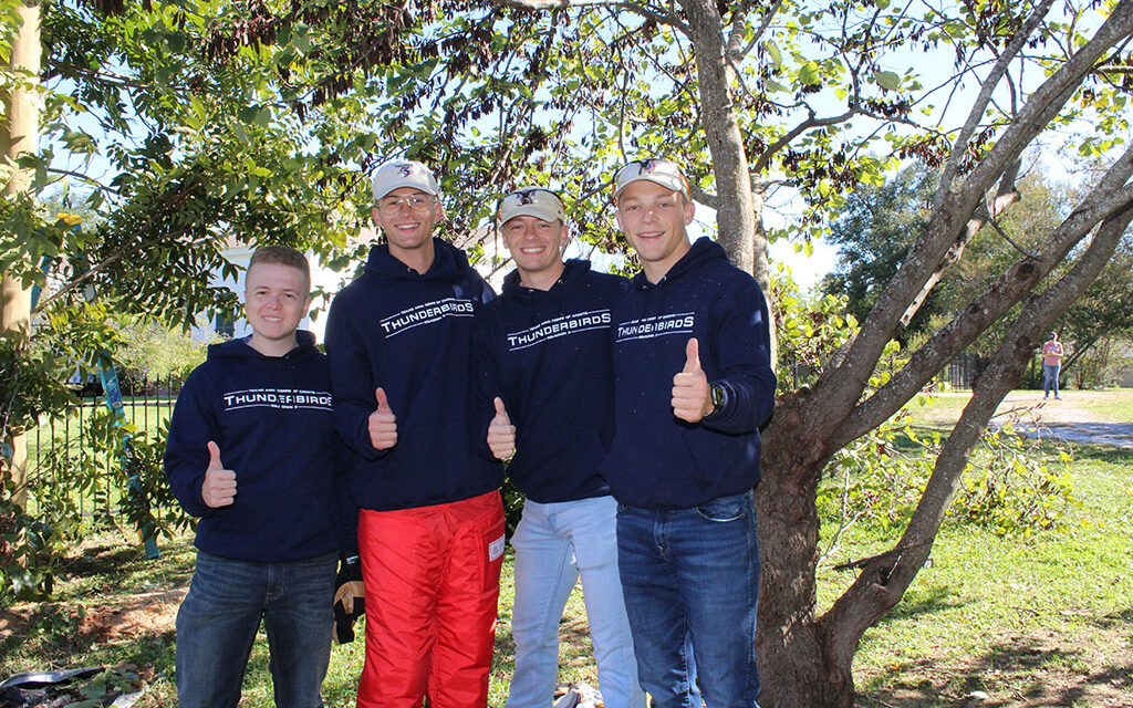 Aggies Assist in Clean Up Day at Historic Moody-Bradley House in Fairfield