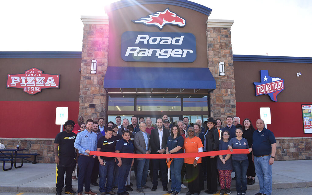 Road Ranger Opens on the Interstate in Dew Community