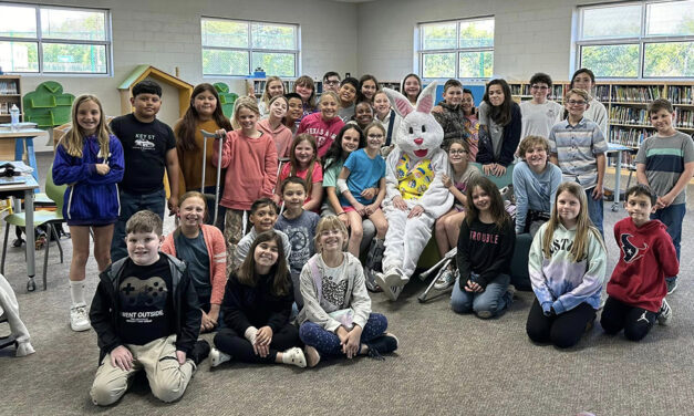 Easter Bunny Joins Dew ISD Students and their Families