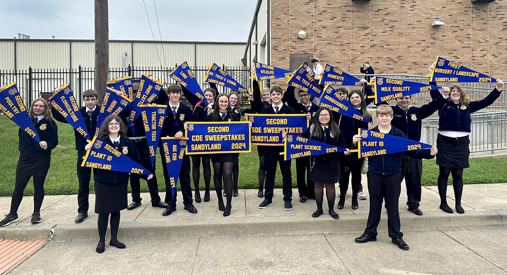 Teague FFA Students Qualify for State Level