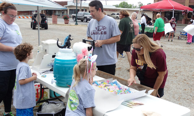 YAY! for Lemonade Day as Young Entrepreneurs take over downtown Fairfield