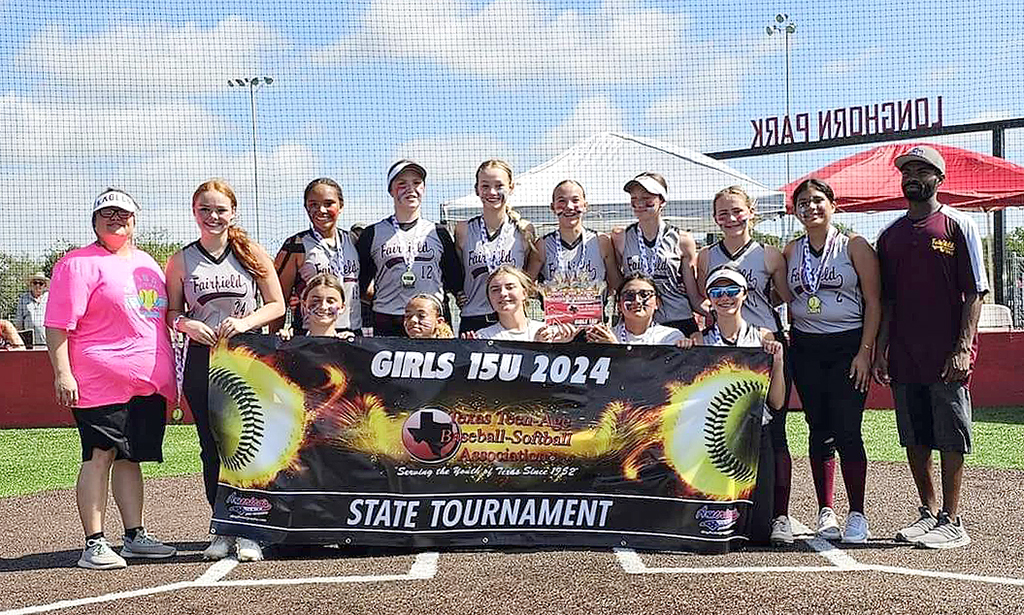 Fairfield Team Earns Third in State Softball Tournament