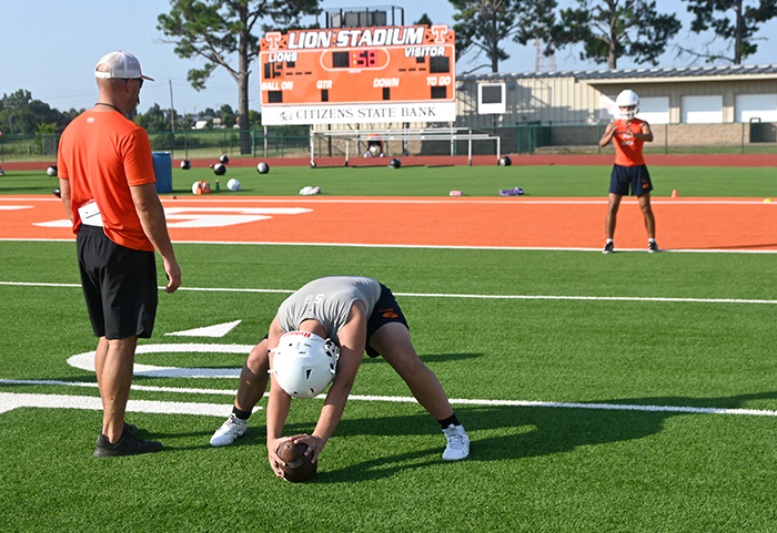 Teague Lions Volleybll & Football Teams Run Through Drills in Preparation for Fall Season