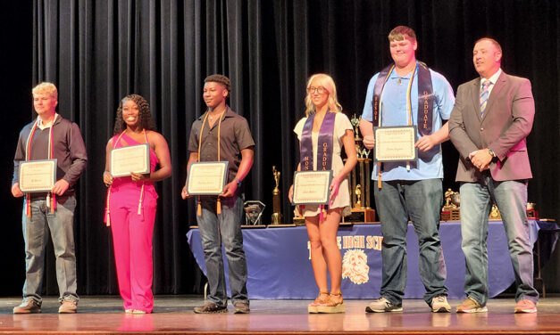 Teague’s Graduating Seniors Honored with Awards and Over $450K in Scholarships