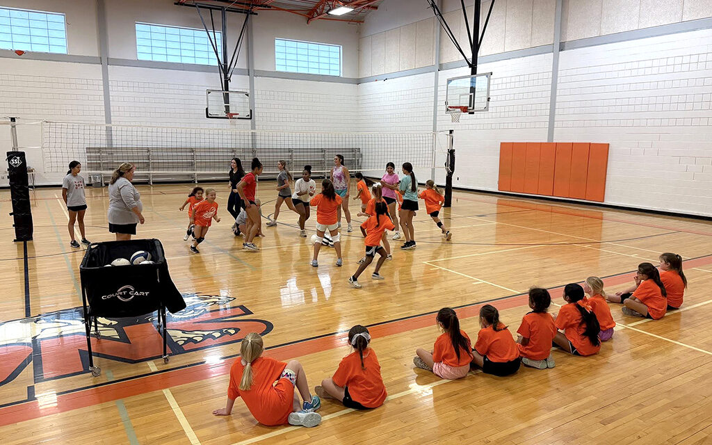 Successful Volleyball Camp at THS