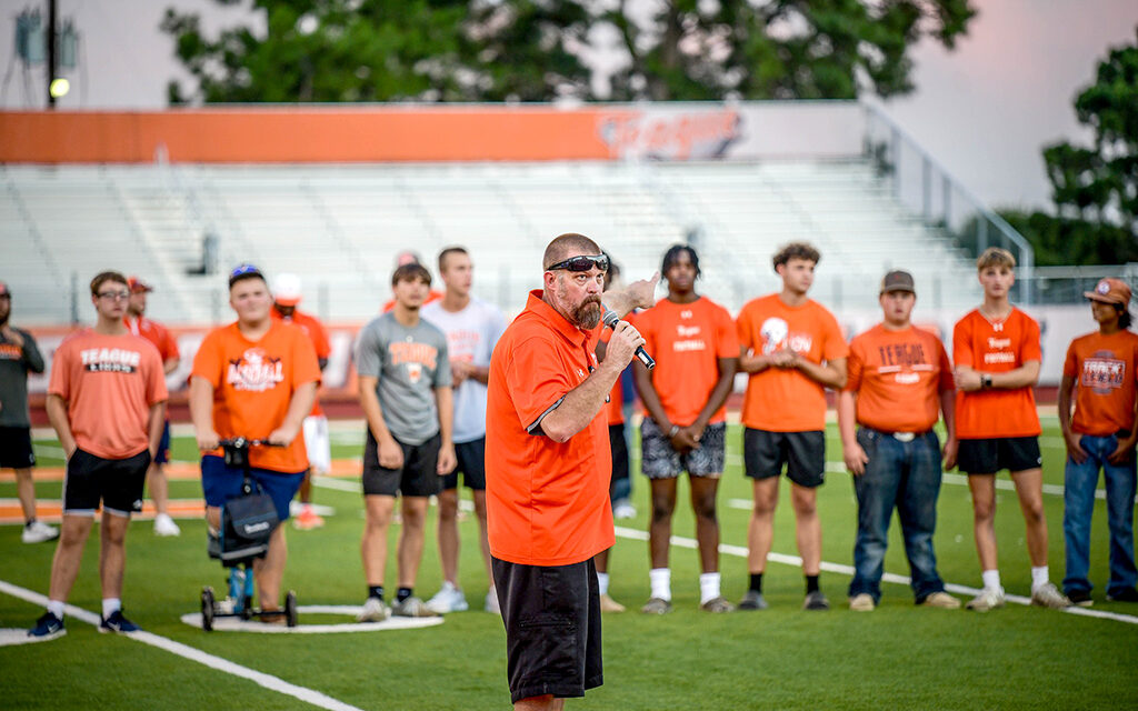 Community Pep Rally:  New Sports Season Kicks Off at Lions Stadium