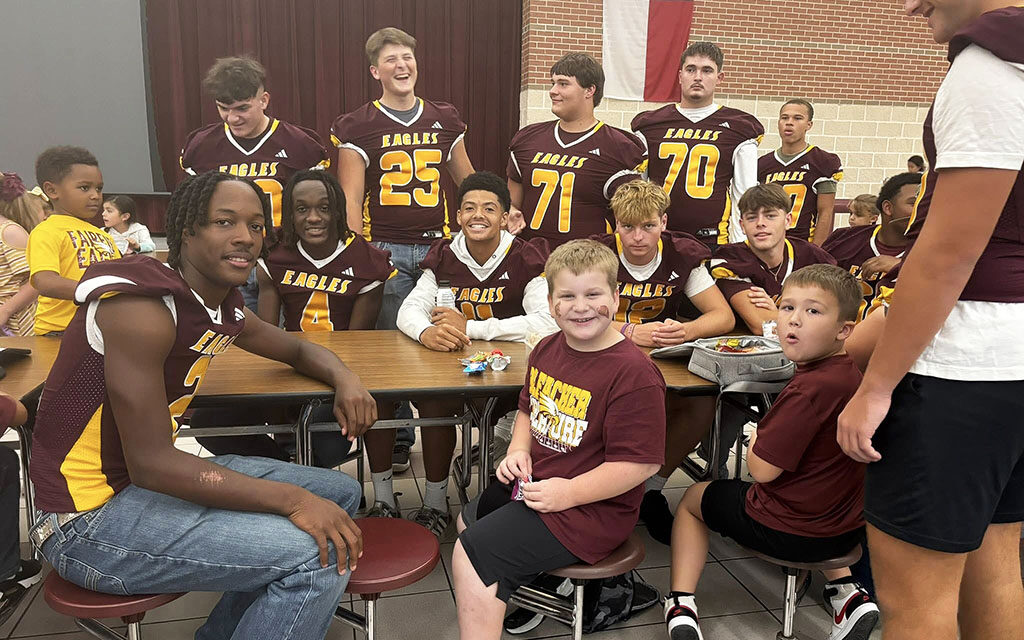 Local Sports Celebrities Visit Fairfield Elementary