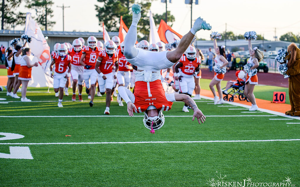 Lions Notch Home Win by Stinging Yellowjackets