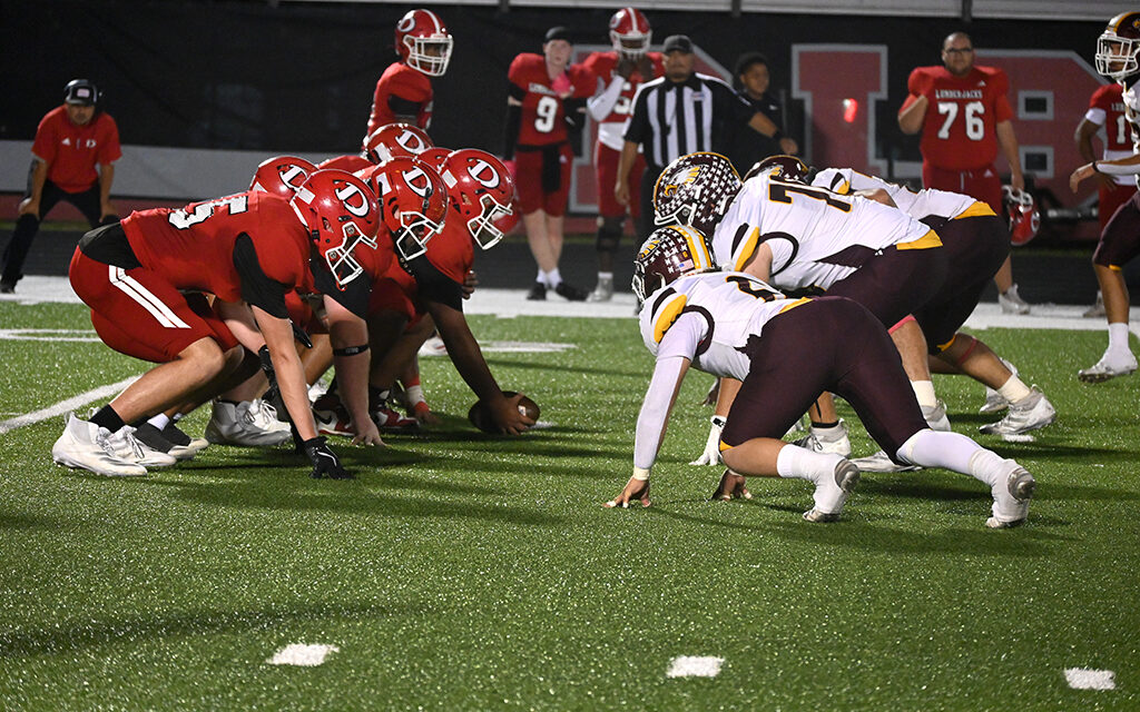 Fairfield Eagles roll past Lumberjacks 51-7