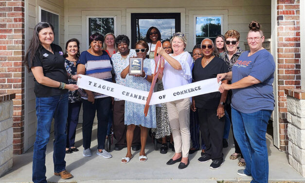 Teague Chamber Welcomes Teague Senior Apartments
