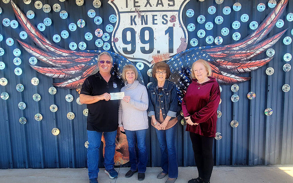 KNES Texas 99.1 Donates to Cancer Support Group