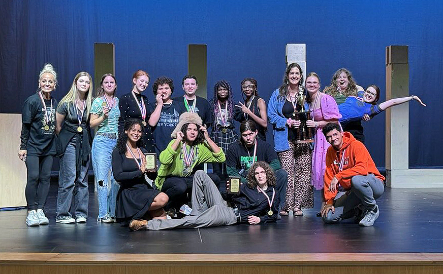 One Act Play to Advance – Teague High School Competes with ‘Flowers for Algernon’