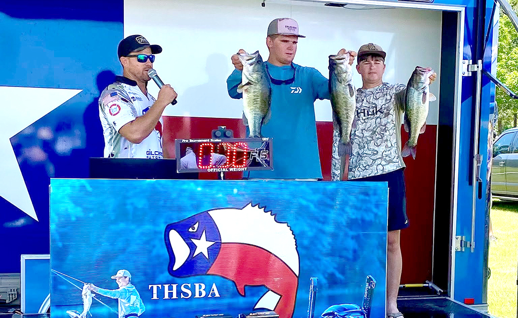 FHS Fishing Team Wins Big